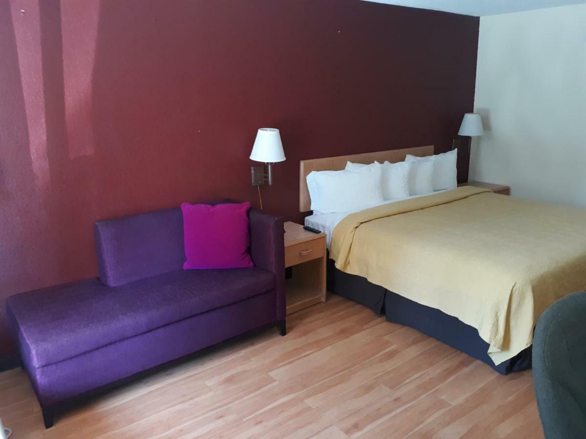 Oyo Hotel Phenix City Central 외부 사진